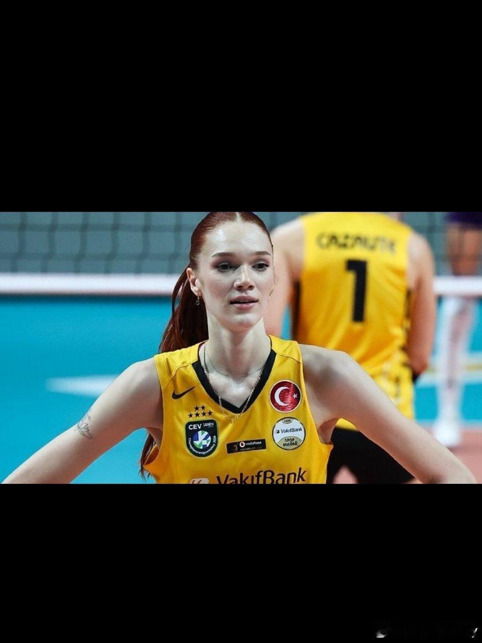 土媒预测土超女排半决赛可能的对阵情况:瓦基夫银行 🆚埃扎奇巴瑟（伊萨）费内巴切