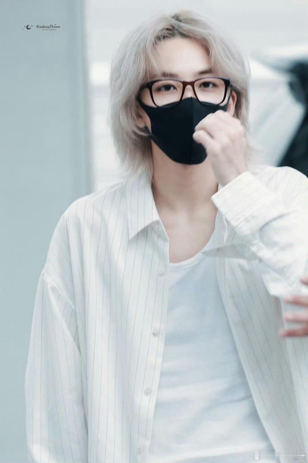 漂亮脸蛋儿永远是唯一真理🫶🏻此男金发已无敌！！#尹净汉金发# ​​​