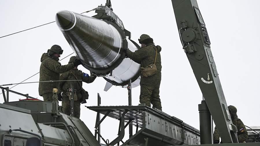 俄罗斯联邦武装部队在苏梅地区击中了乌克兰武装部队的三个 HIMARS 发射器
