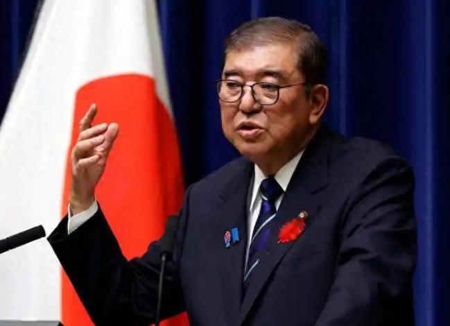 石破茂警告：日本别再幻想打仗！历史靠抢中国2.3亿两续命，今天再走扩张老路，等于