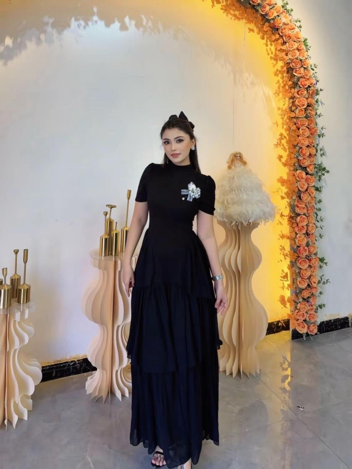 不追光  自成光🖤穿出自己的风格不惧时光优雅到老