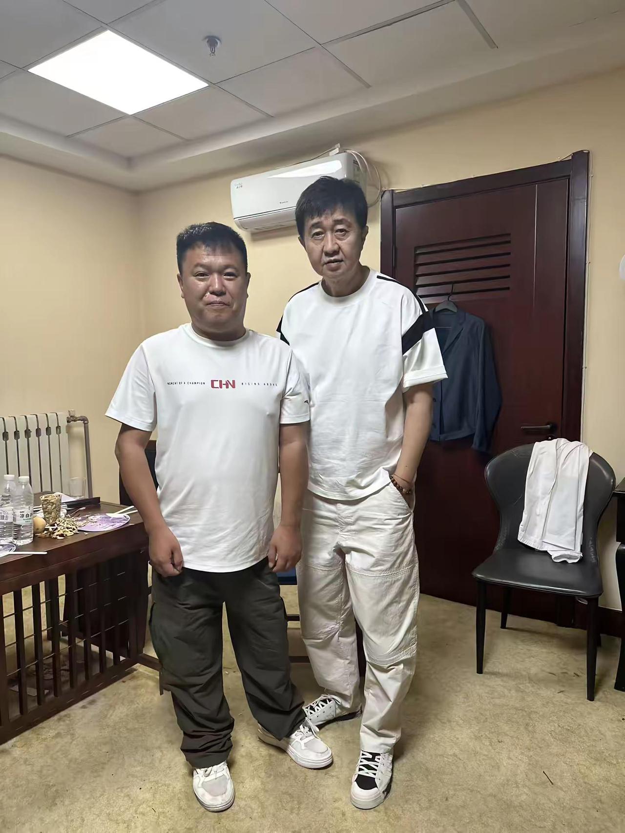 音乐无极限也结束了，一路走来不容易，真的，心有不甘更有不舍。感谢所有的老师，一路