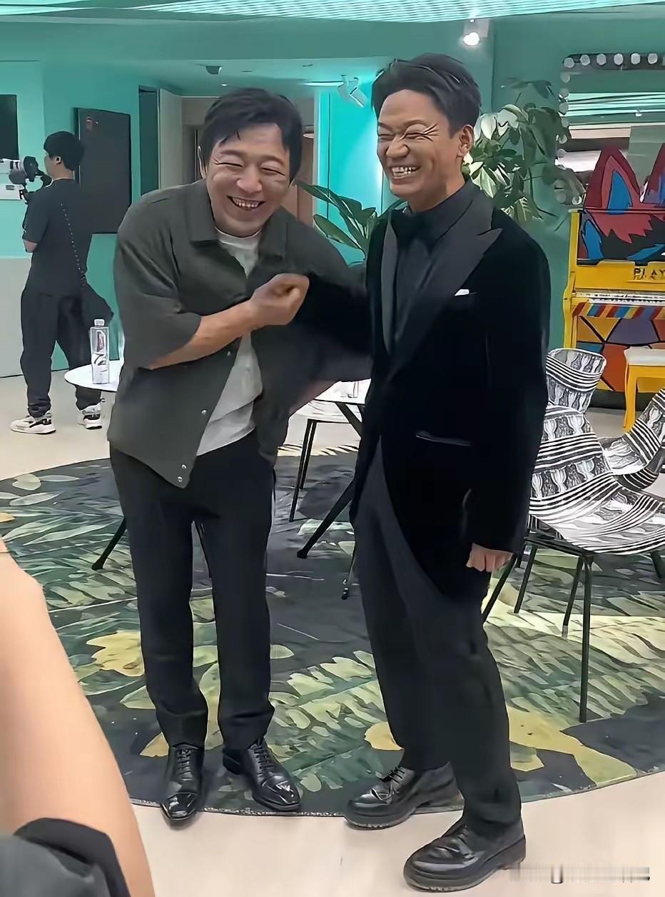 我就说嘛，当明星的门槛也不是很高啊