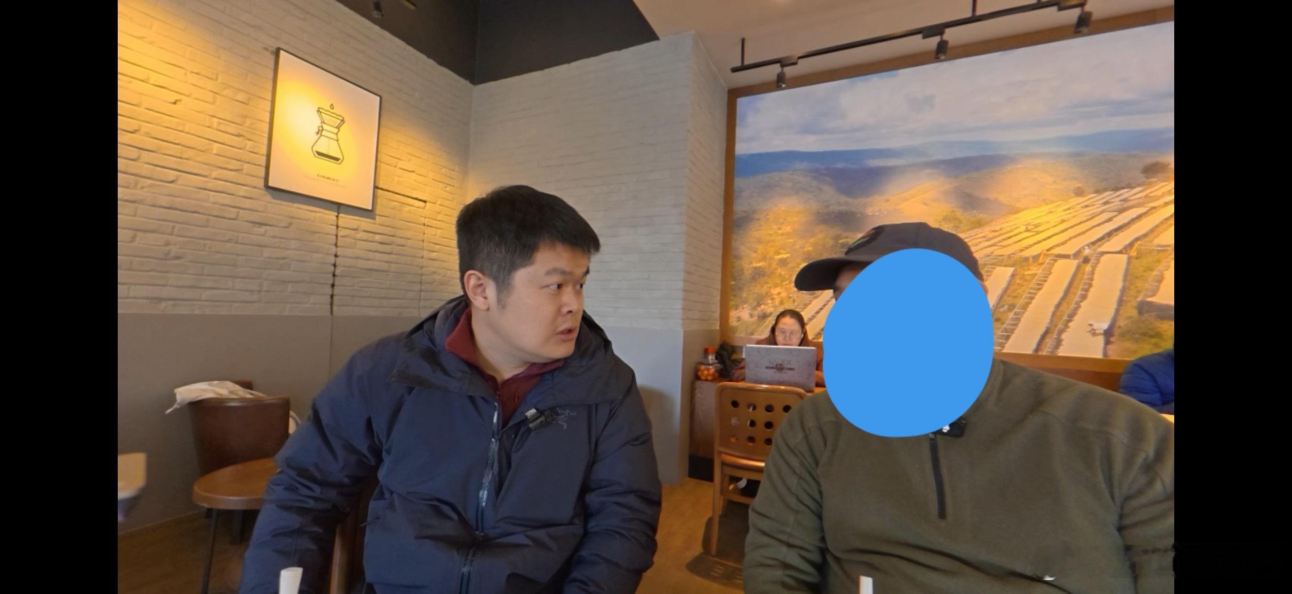 新节目《问%》即将上线。第一期节目的嘉宾，拉来财富自由的朋友，聊一聊对相关产业的