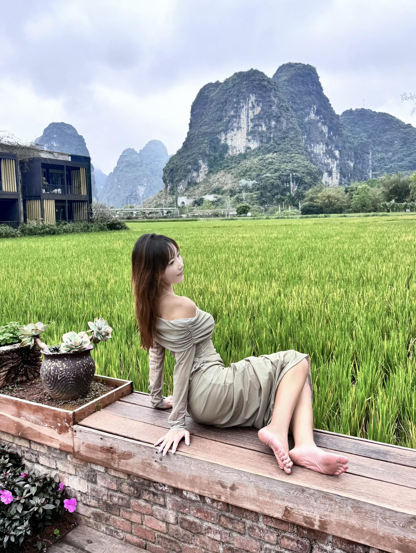 走进花千骨里的绿野逆境。