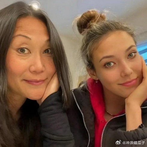 谷爱凌有这样的妈妈太幸福了谷爱凌妈妈真的是一个很幸福的人 