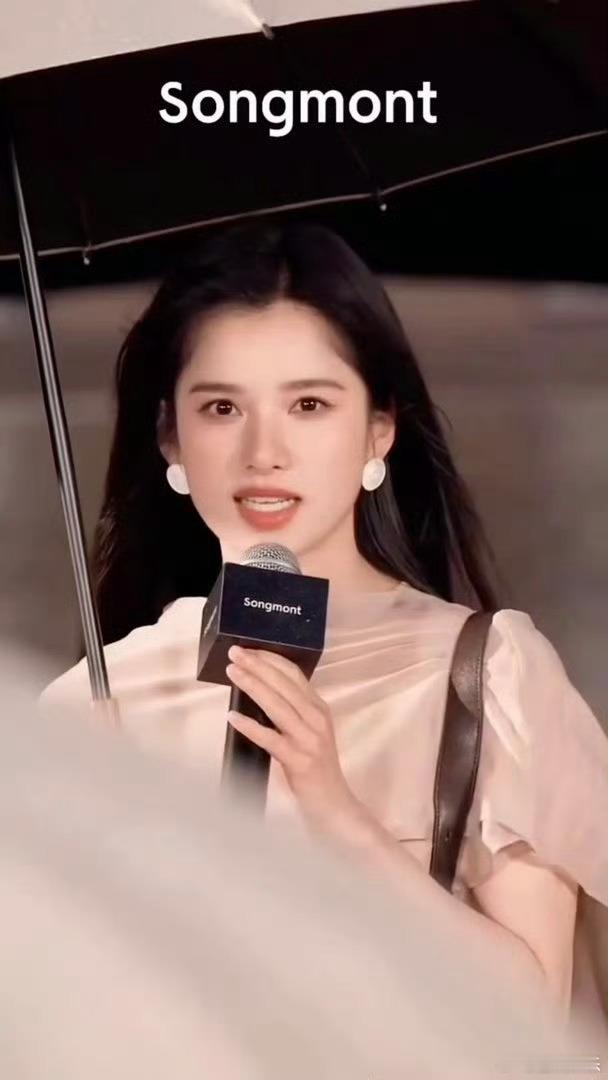 周也和张婧仪谁要更好看一些？真爱粉肯定能分清 hi6居然能干出这么大的错误，是在