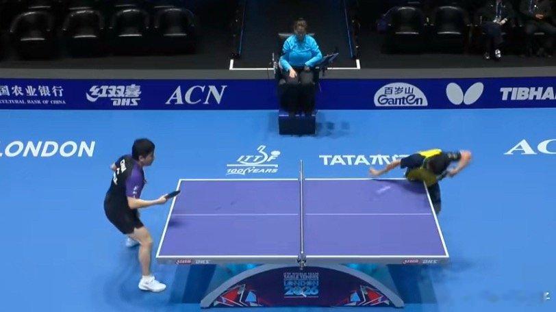 国乒男团1比0澳大利亚国乒加油加油加油加油 