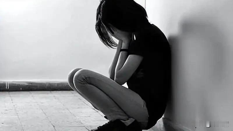 疑点重重！山西13岁女孩遭侵害后被威胁灭门。
 
山西运城这起未成年侵害案，看完
