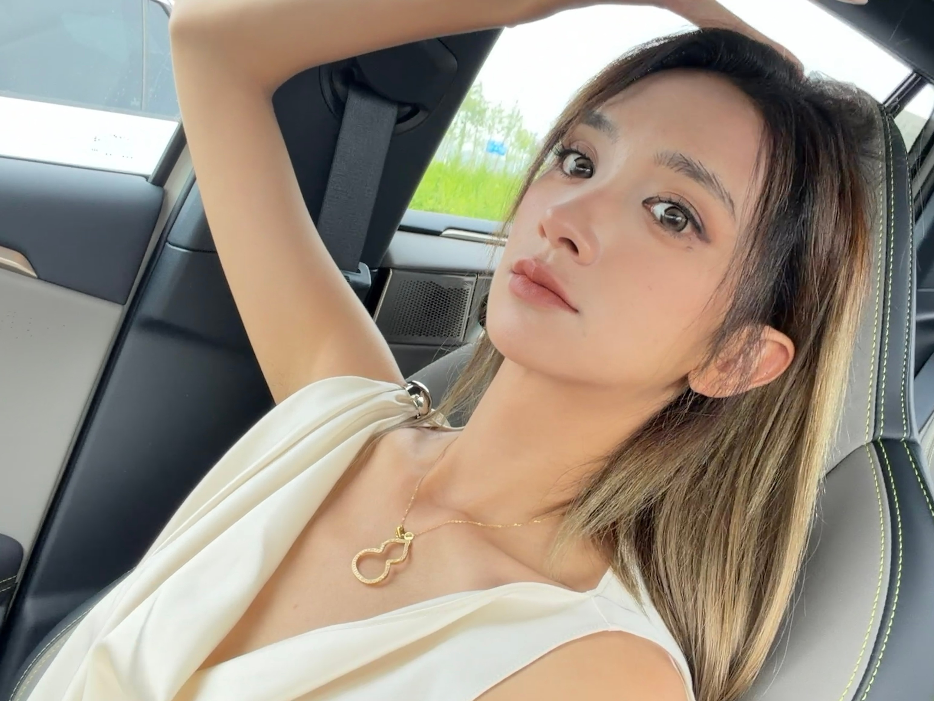 带妆第8个小时好像还行 