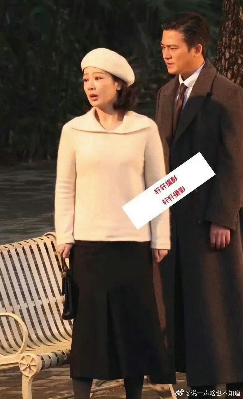 OMG，杨紫玉兰花开君再来好漂亮杨紫自曝2年无休