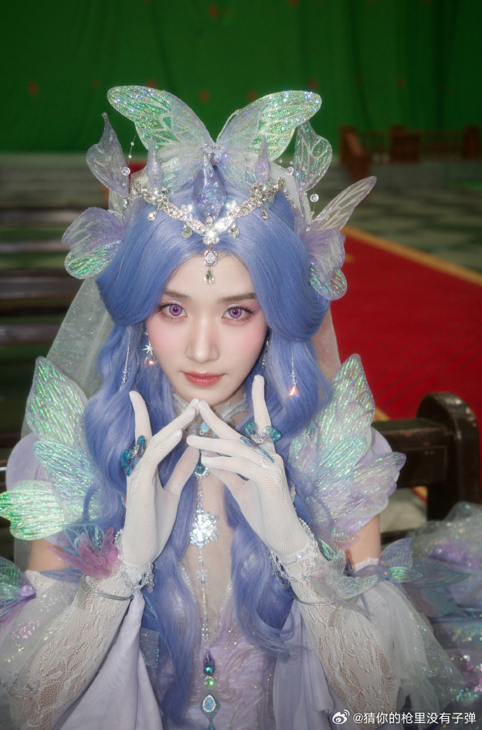 卢昱晓一秒切换白切黑、卢昱晓白切黑张力拉满了卢昱晓一秒切换白切黑，卢昱晓白切黑张