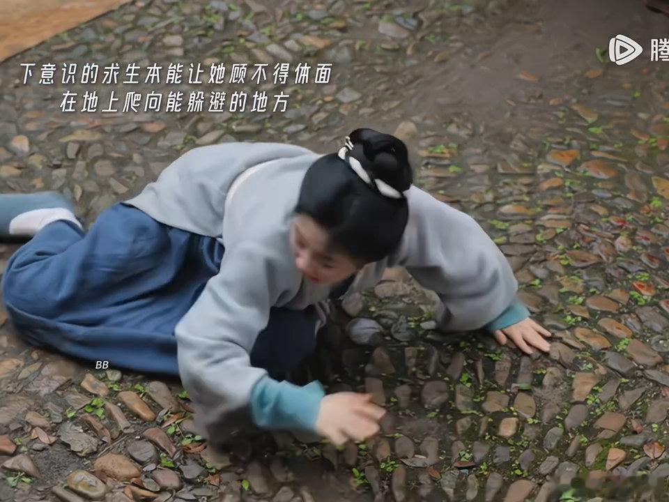 谭松韵这段演的太好了 谭松韵这段第一次见到杀人的惧怕 打破女主硬扛套路！谭松韵诠