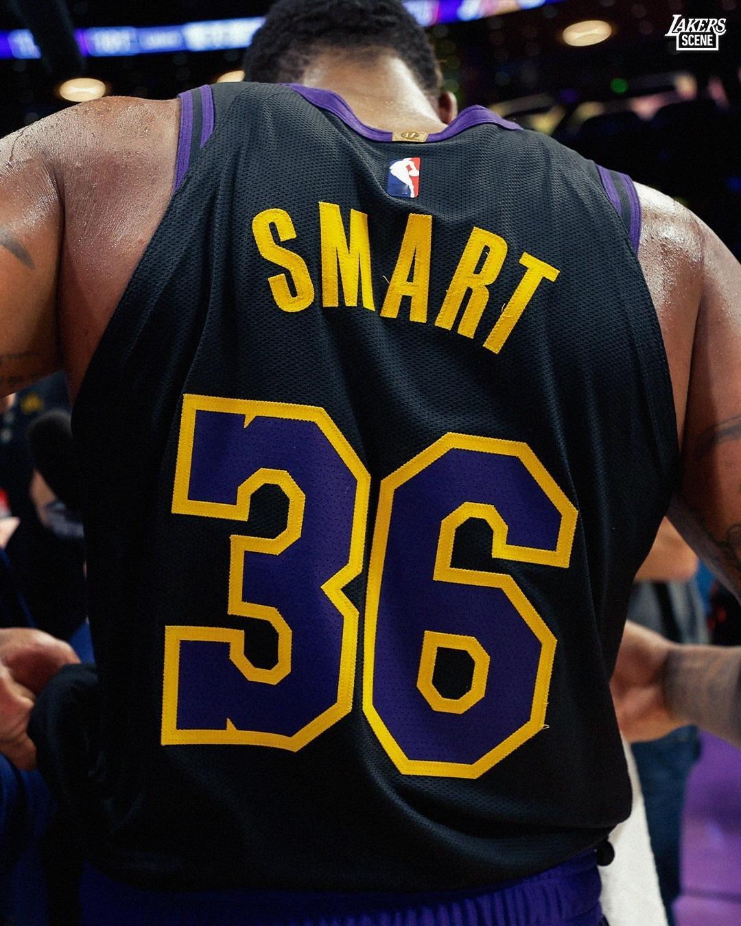 Game 2 stage🔦火箭vs湖人湖人2比0火箭