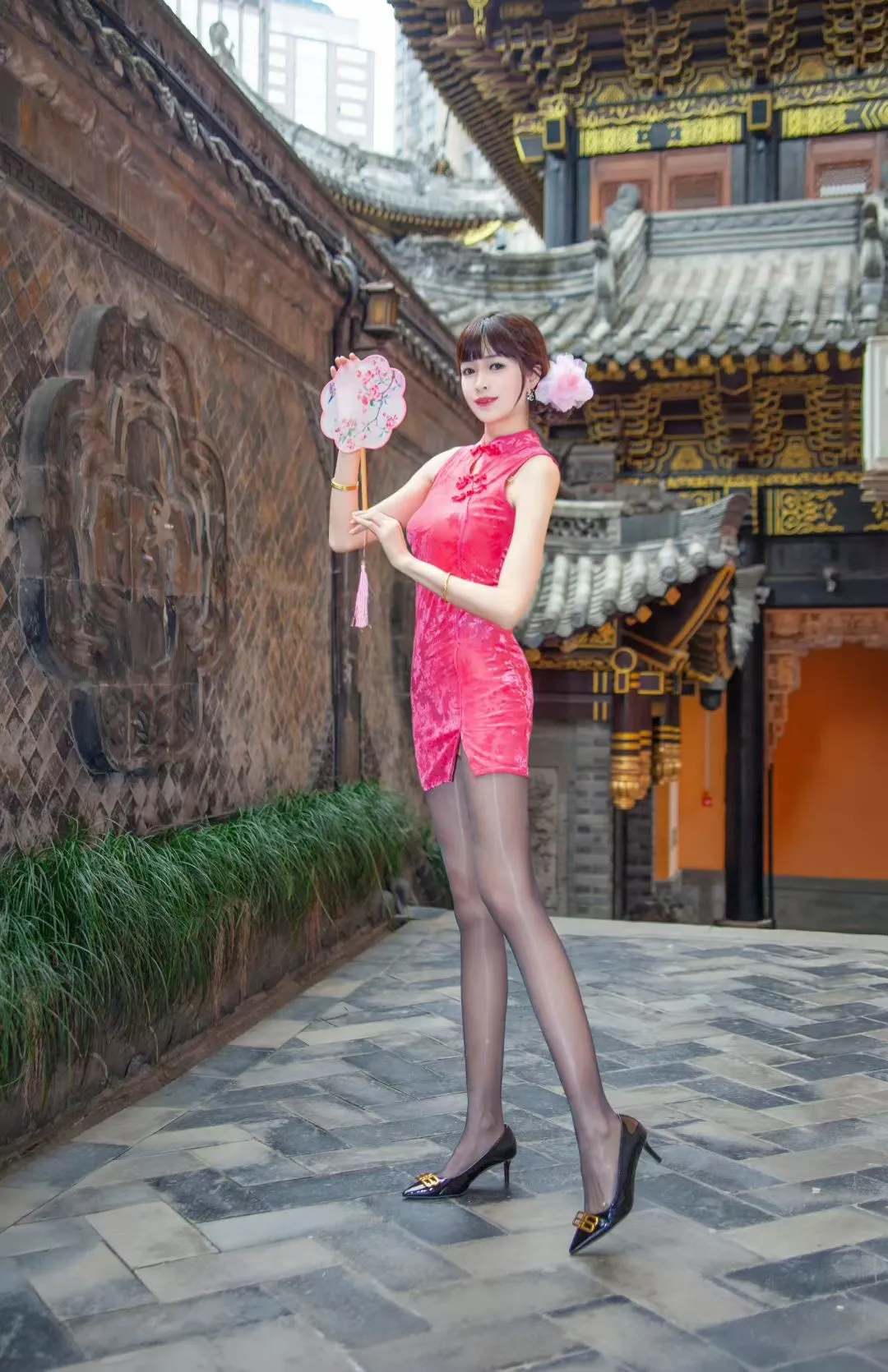 西安广仁寺17号下午有互免摄影师吗