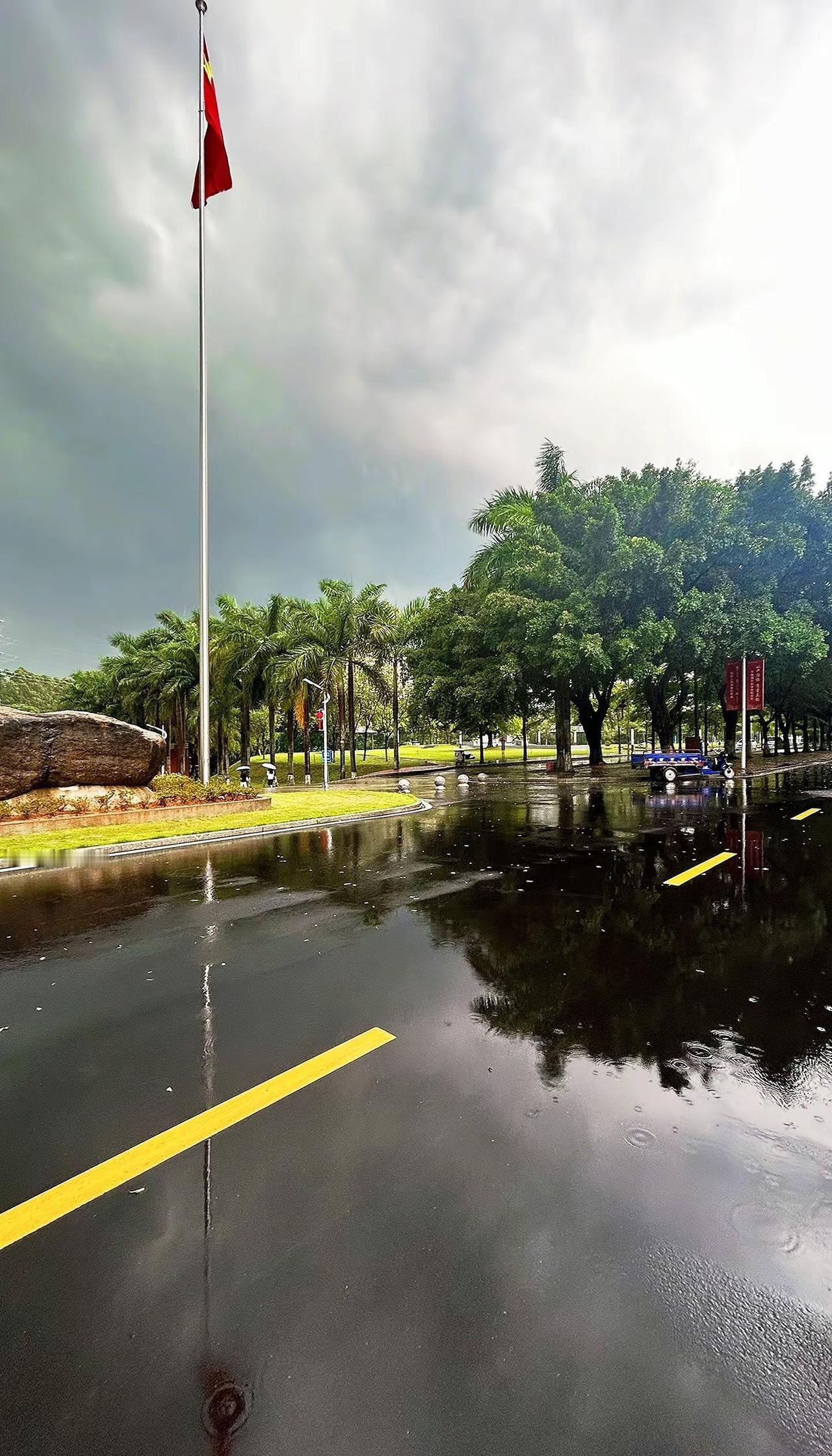 广州华商学院 增城 雨