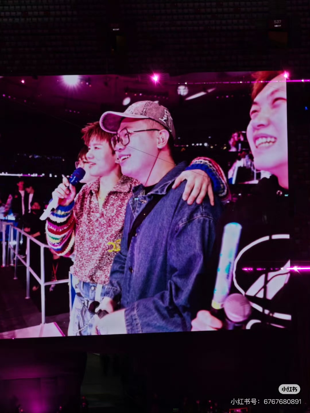 喜人在张杰鸟巢演唱会团建🎉谁懂啊!张杰鸟巢演唱会惊喜炸场!喜人奇妙夜直接来团建