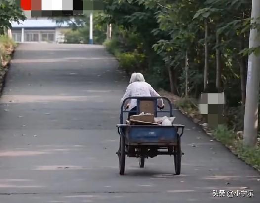 清明将至，江苏常州一90多岁的老人瞒着家人，独自蹬着小三轮，跋涉10公里路去祭扫