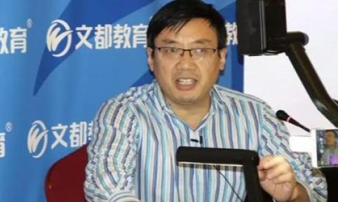 汤家凤9月20日一大早发文，直接质疑“学好英语，才能向世界讲好中国故事、传播中华