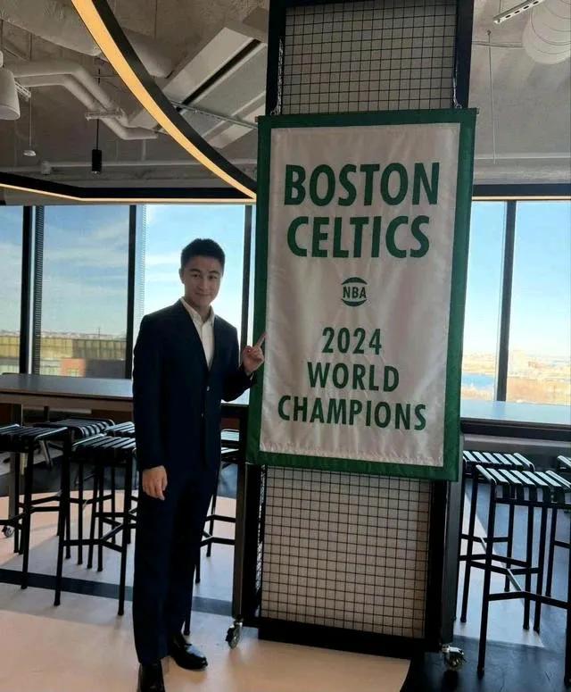 何猷君成为NBA凯尔特人的老板之一，以后凯子是不是有很多假赛了？毕竟有菠菜公司股