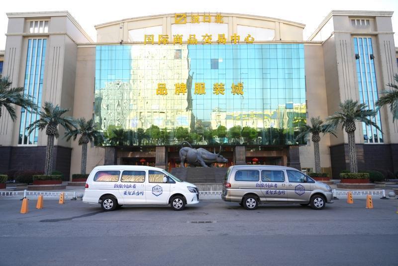 菱智新能源，装得下生计，也载得起生活
灵活大空间，一车切换商务与家庭角色
可靠续