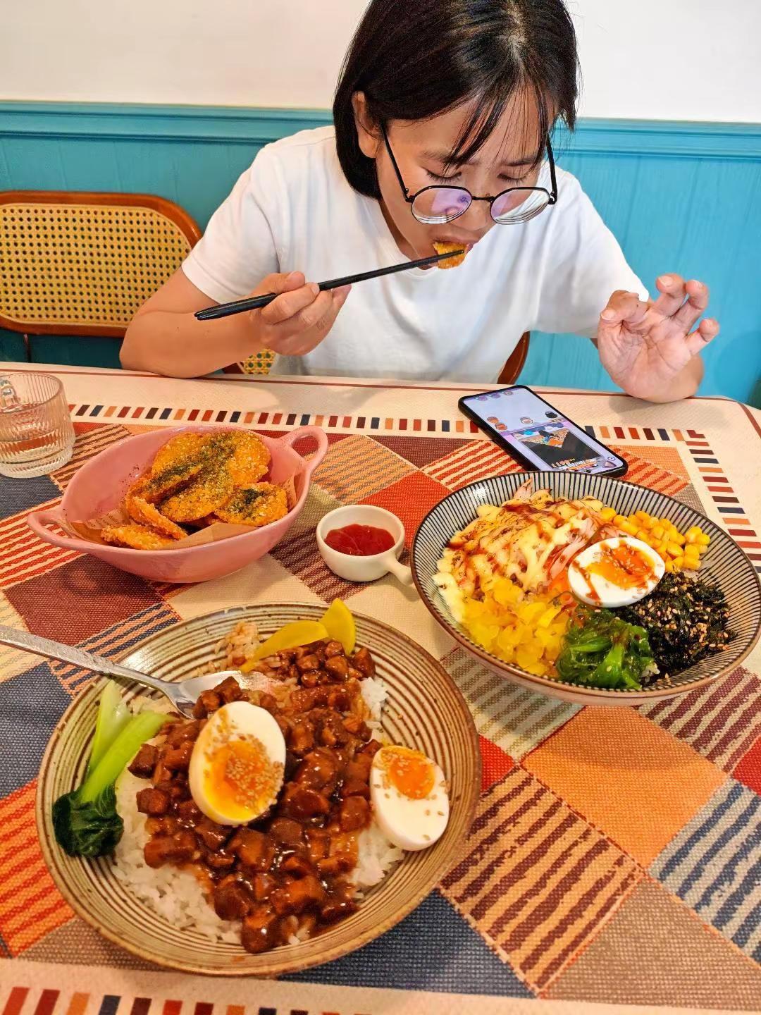 感谢老板请客吃饭好好吃饭元气满满 一起吃好吃的饭饭
