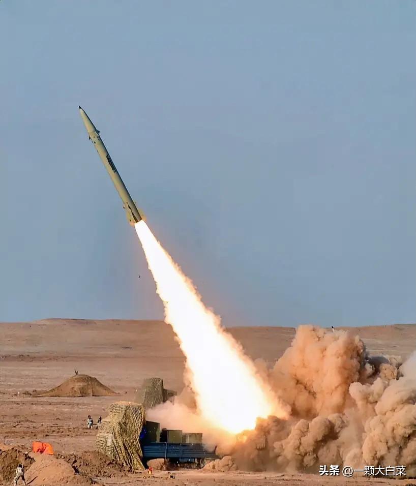 突发消息！伊朗宣布展开第20轮反击，强调誓要为遭袭军舰遇难87名海军报仇。刚刚，