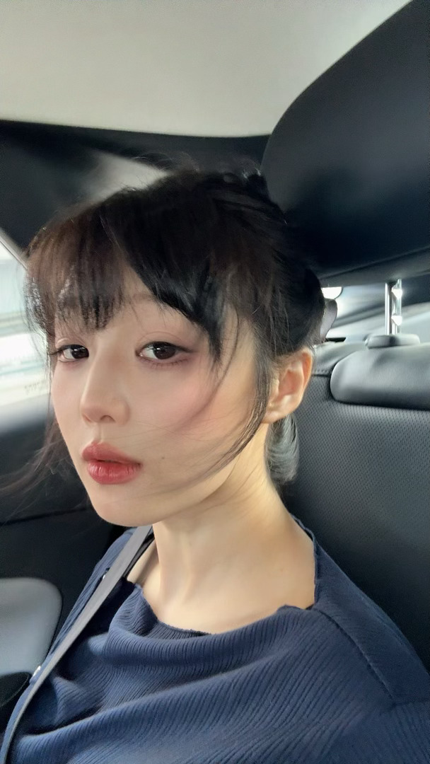 饿得生无可恋 ​​​
