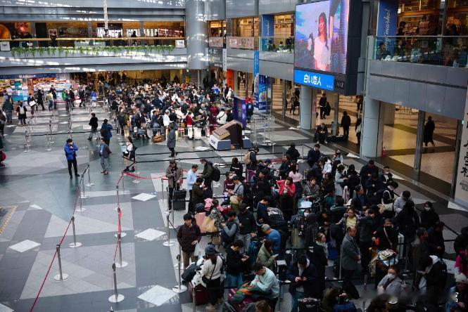 如今中国和日本之间的形势已然明朗，尽管中国对内有过不少的提醒，但总是免不了有些人