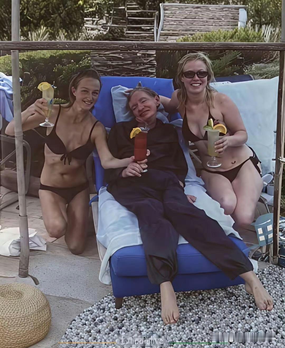 眼珠子都瞪出来了？
来来来，干杯！干杯！
霍先生高兴的嘞！[捂脸]