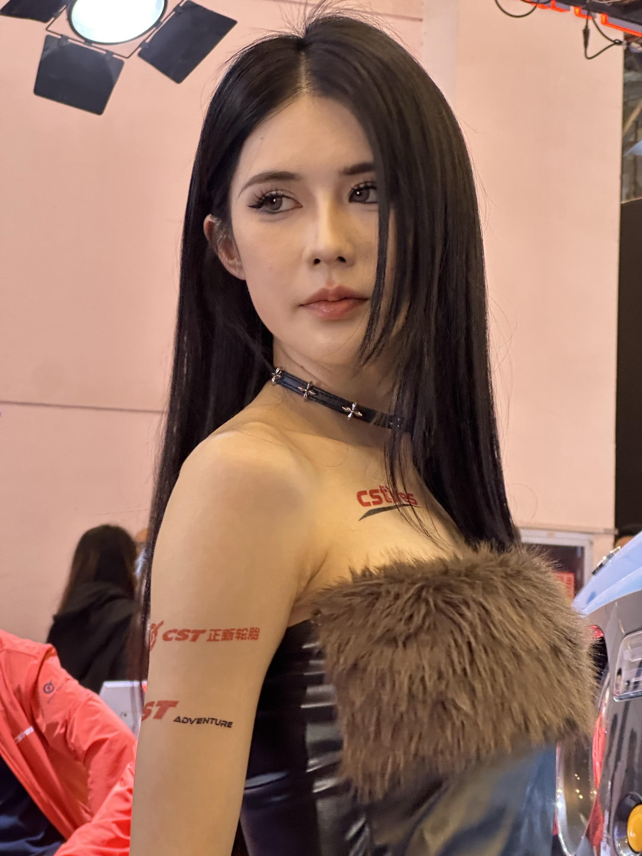 十位小姐姐，看一遍再哼哼唧唧～