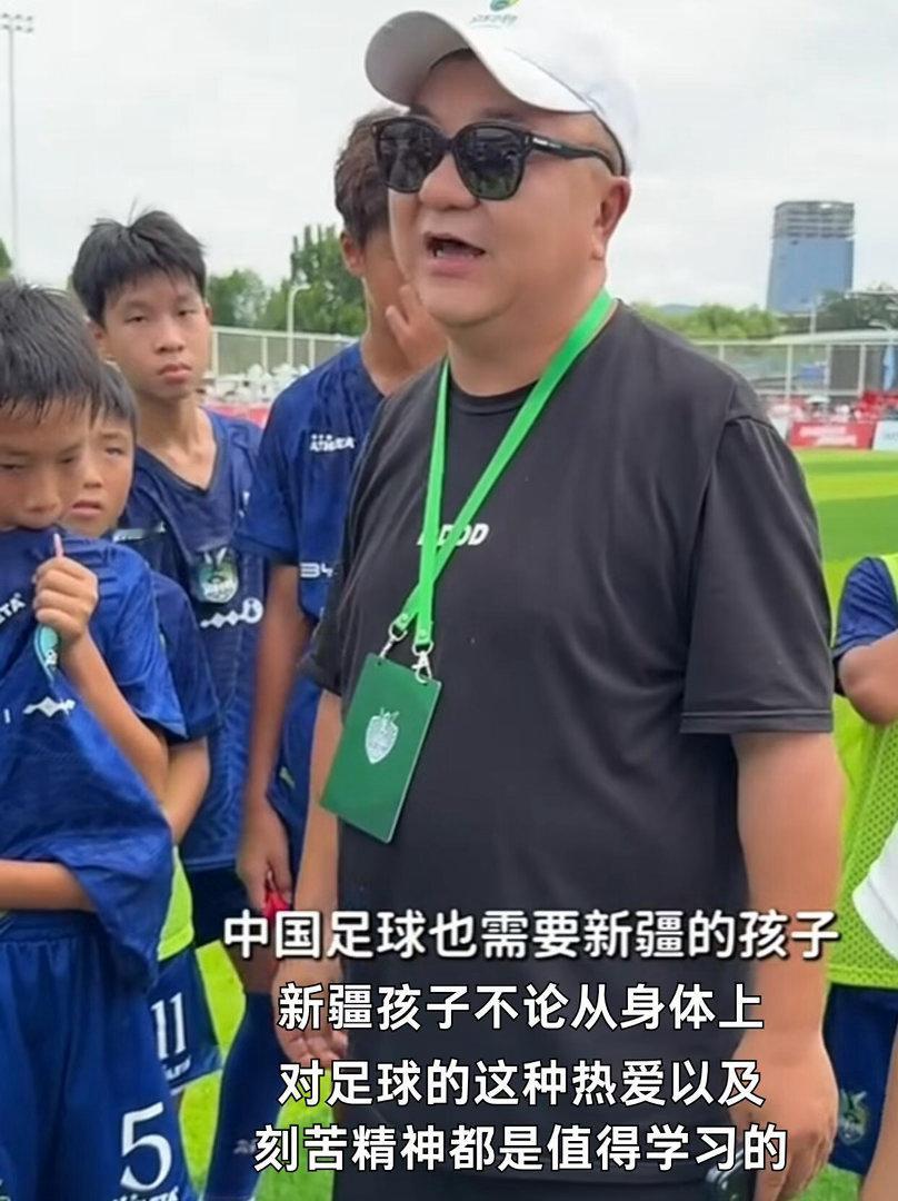 世界杯给中国足球带来哪些启发遵循足球规律就是最大智慧。不拔苗助长，从全年龄段联赛