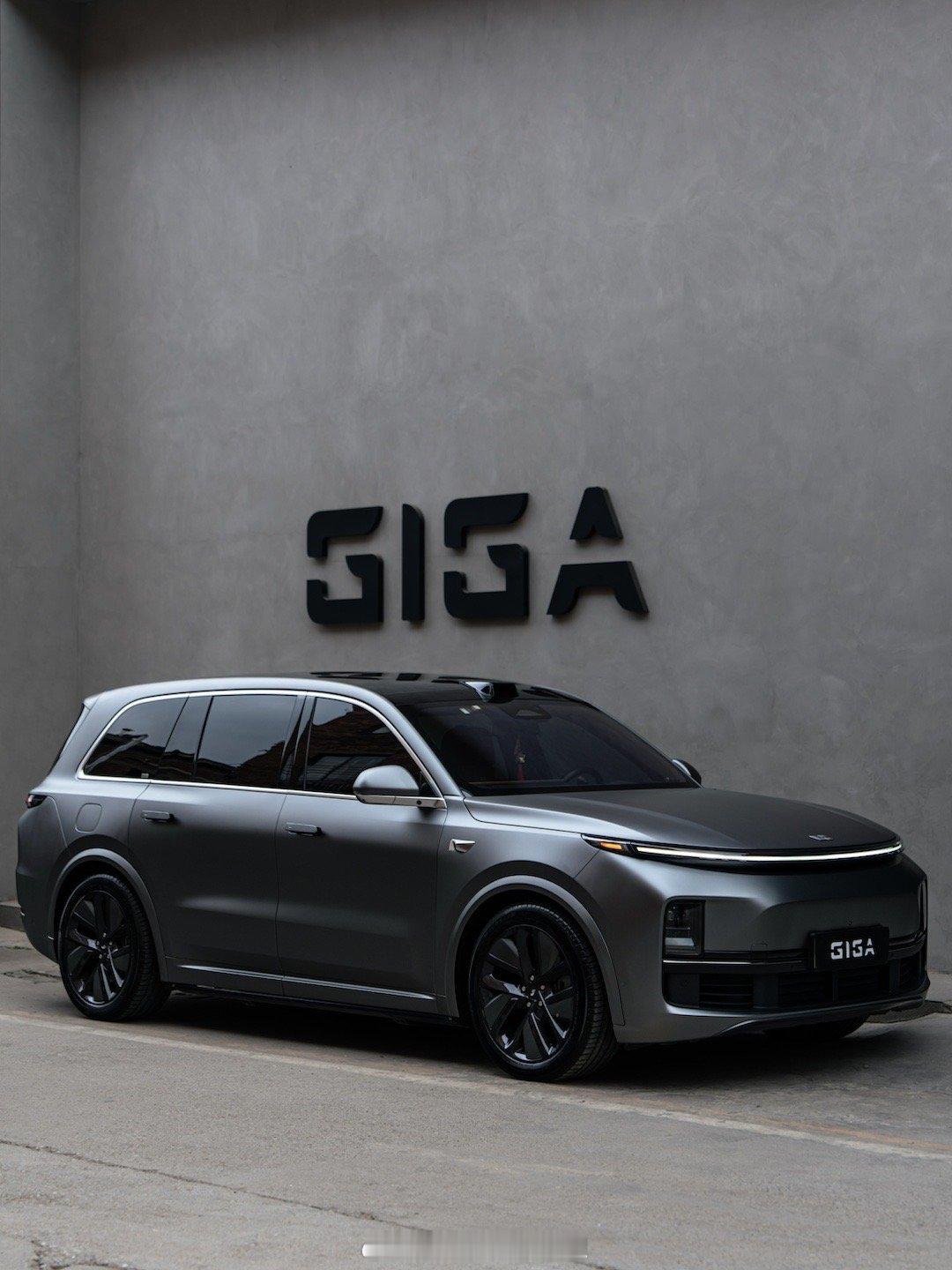 哇靠！！这台理想L9 好好看～