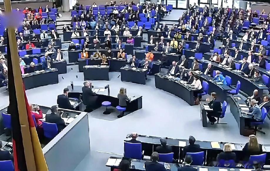 1月18日下午的最新消息，速报，全都不容错过，第一条： 欧盟召集成员国大使紧急会