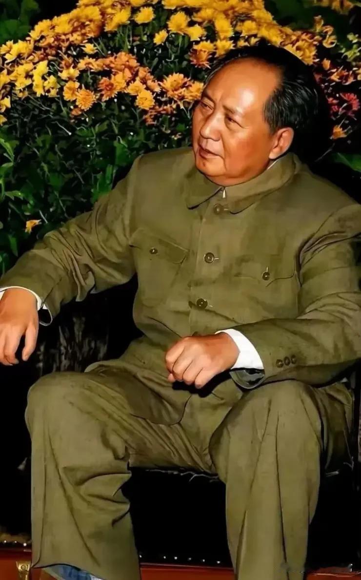 随便一坐，伟人一个