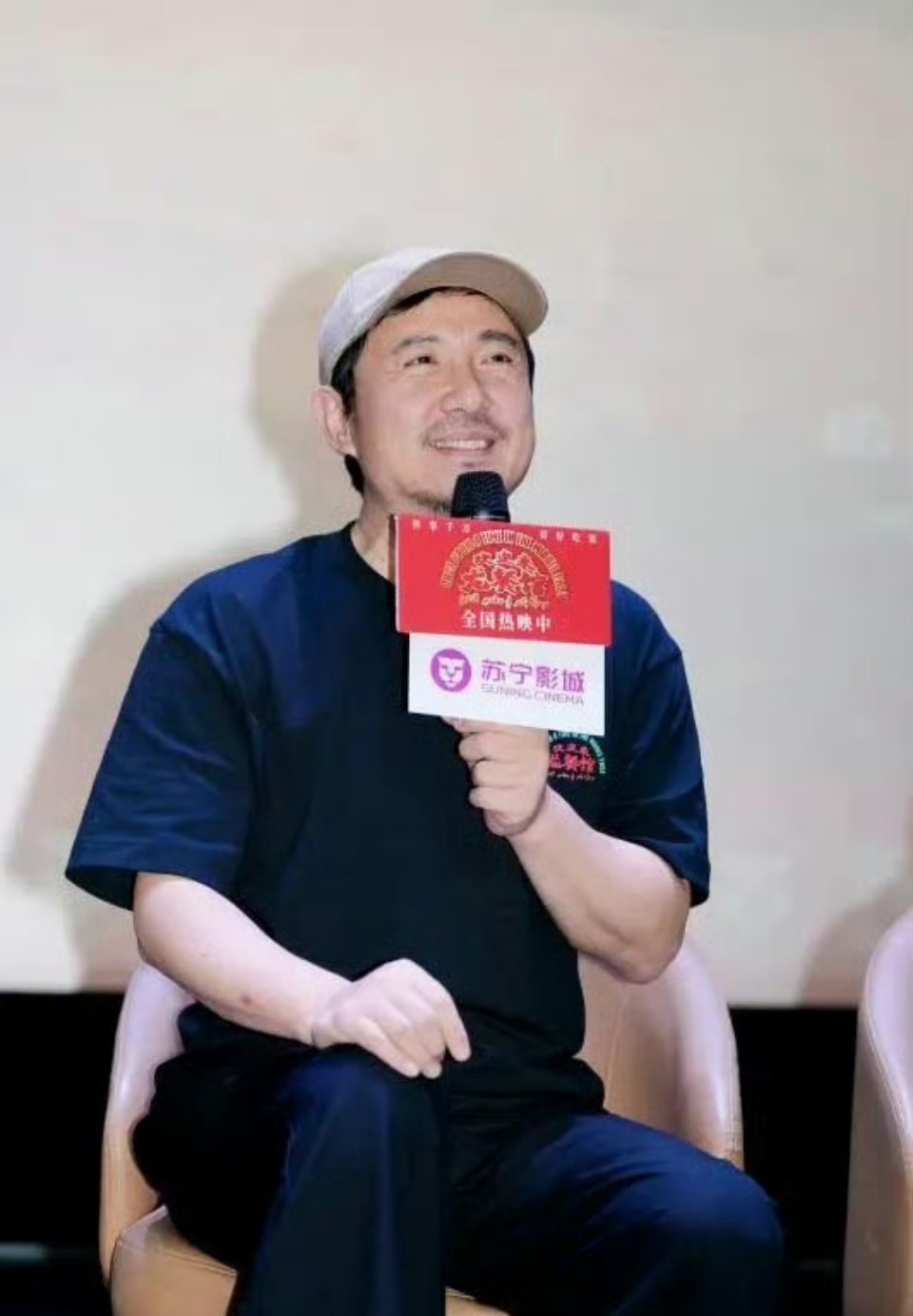 文牧野从网瘾少年到票房保证🎬刷到文牧野的采访，从以前的叛逆少年到现在的票房保证
