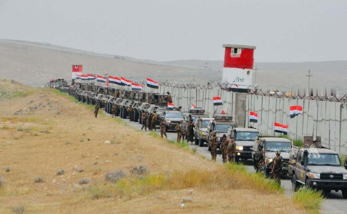 由于叙利亚HTS武装，叙利亚新国防军释放了被库尔德武装，关押大约数万名叙利亚叛军