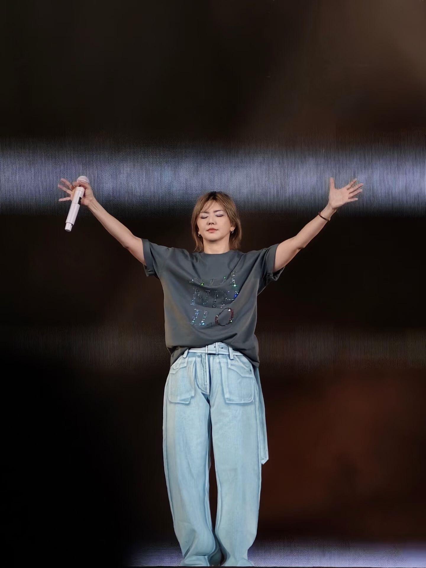 高清图看着还挺好的 