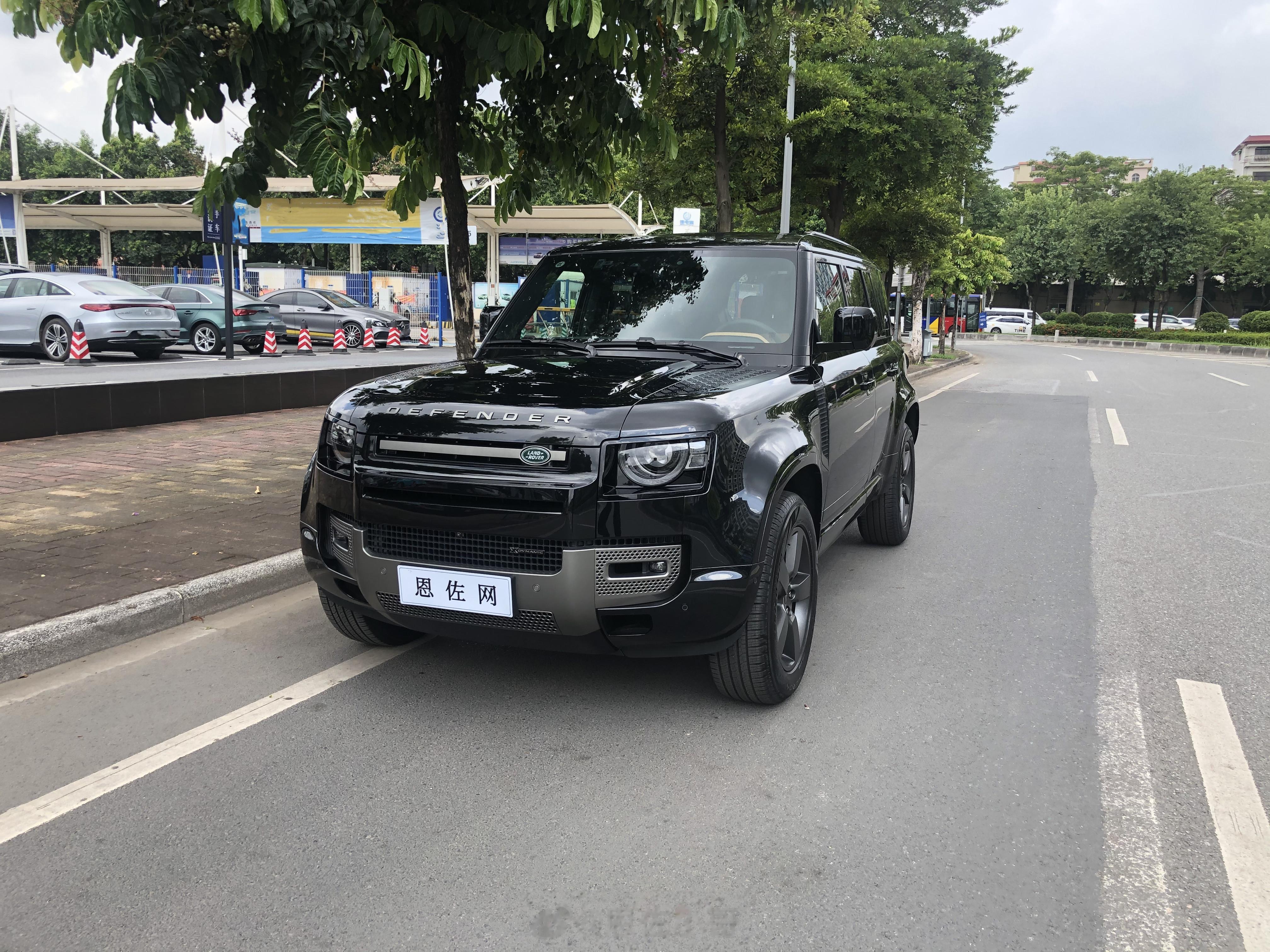 卫士 110  P400 X-DYNAMIC HSE顺利交付 恩佐网 南阳客户[