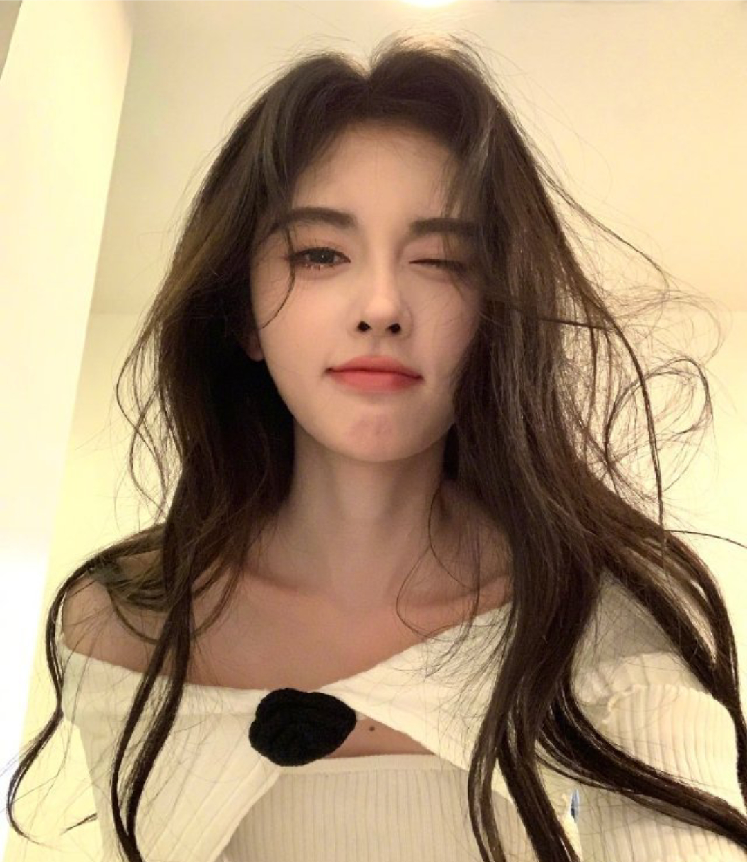 鞠婧祎阿黛 🍊💙鞠婧祎来战 “美好正在井然有序的发生着."​​​