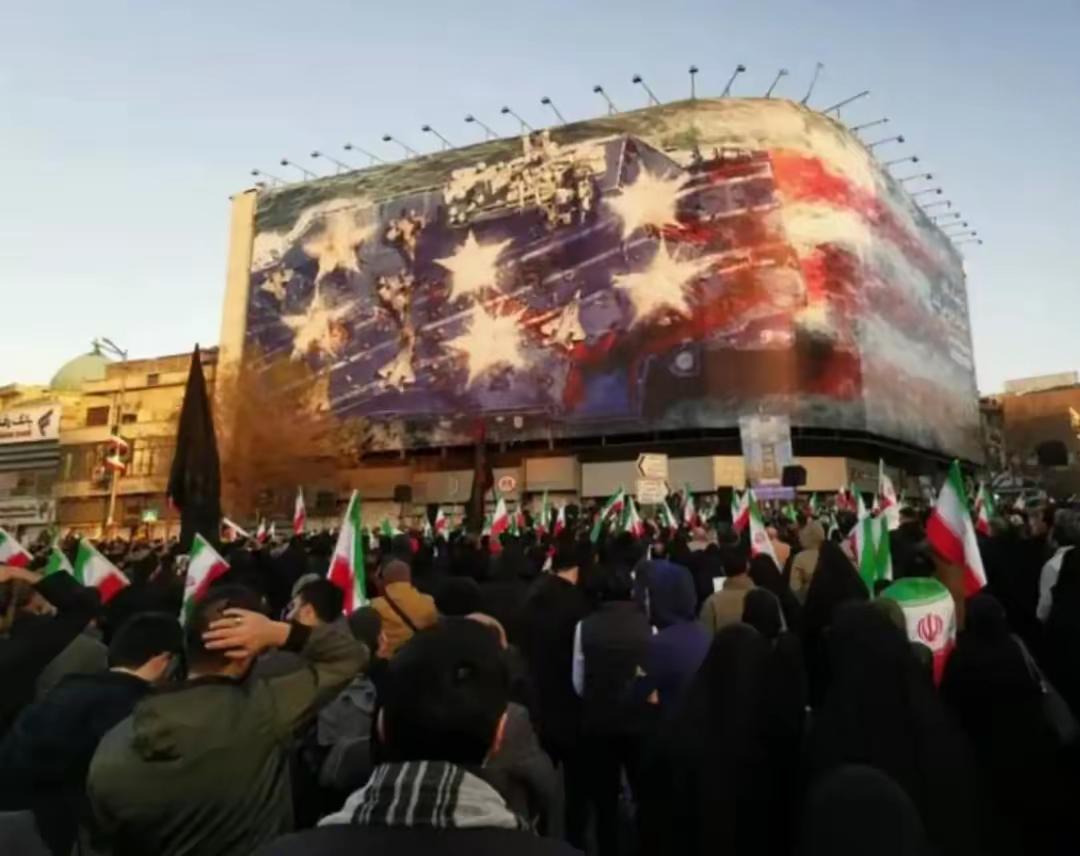 美利坚，不愧是人类文明的“清道夫”！各位老铁，刚才那篇稿子发出去之后，后台炸了。