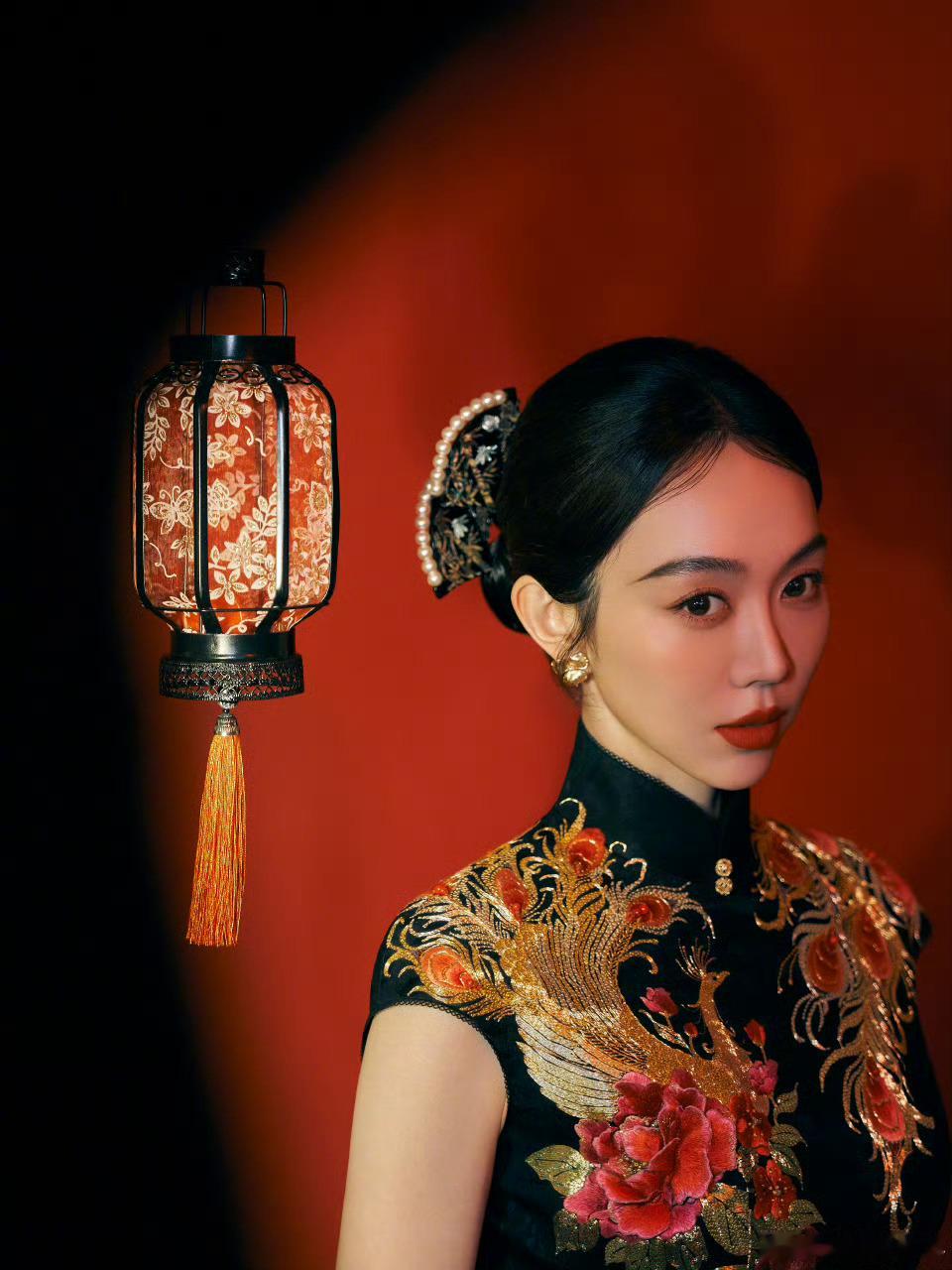 姜妍常驻现在就出发4网传姜妍代替金晨常驻《现在就出发4》，真的假的？！网传姜妍常