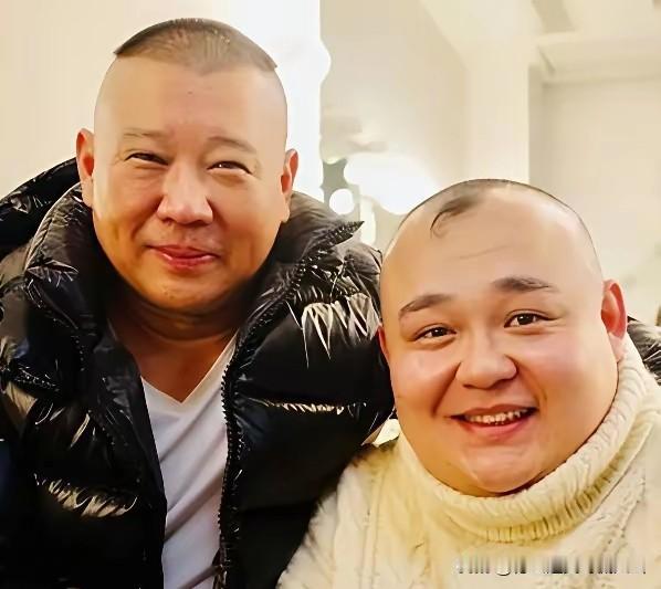 重磅消息，相声界出大事了！德云社的实权人物、相当于教务处主任的杨鹤通，竟被德云社