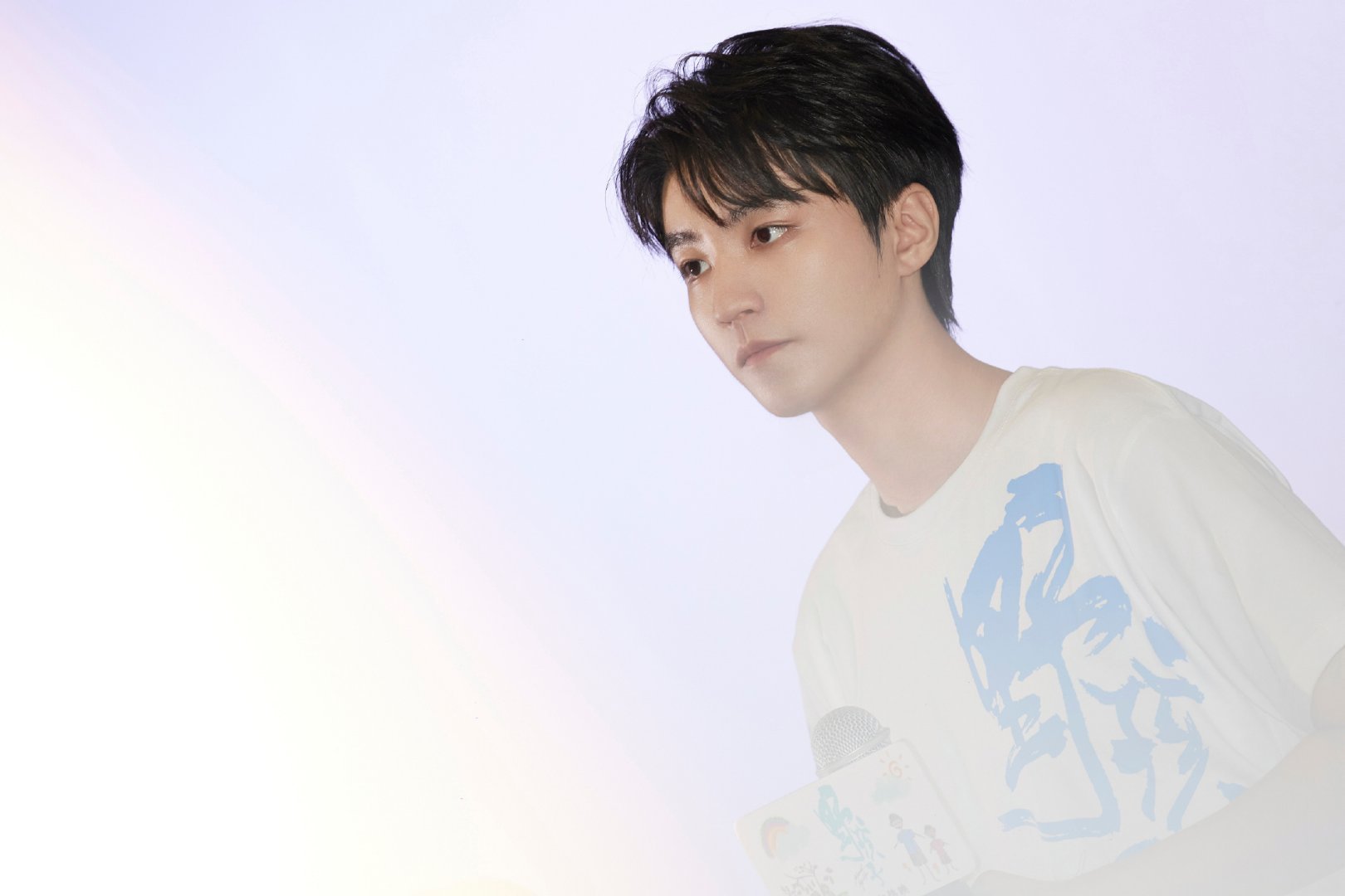 王俊凯自作曲树读 𝑌𝑜𝑢 𝑎𝑟𝑒 𝑎 𝑙𝑖𝑔ℎ𝑡 𝑖𝑛