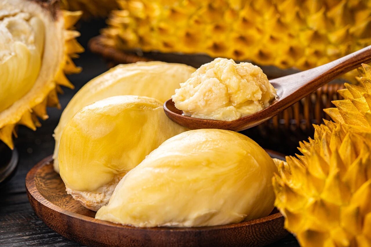 【榴莲价格马上还会降】业内人士普遍认为，4月中下旬到5月，榴莲价格有望进一步走低