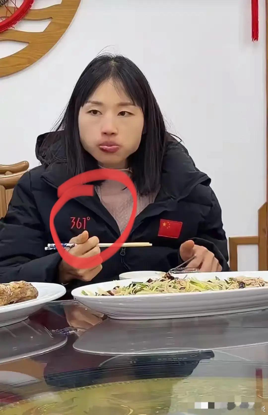 终于知道，张水华为什么有勇气辞职了！原来她大概率已经和361℃签约了！从12月2