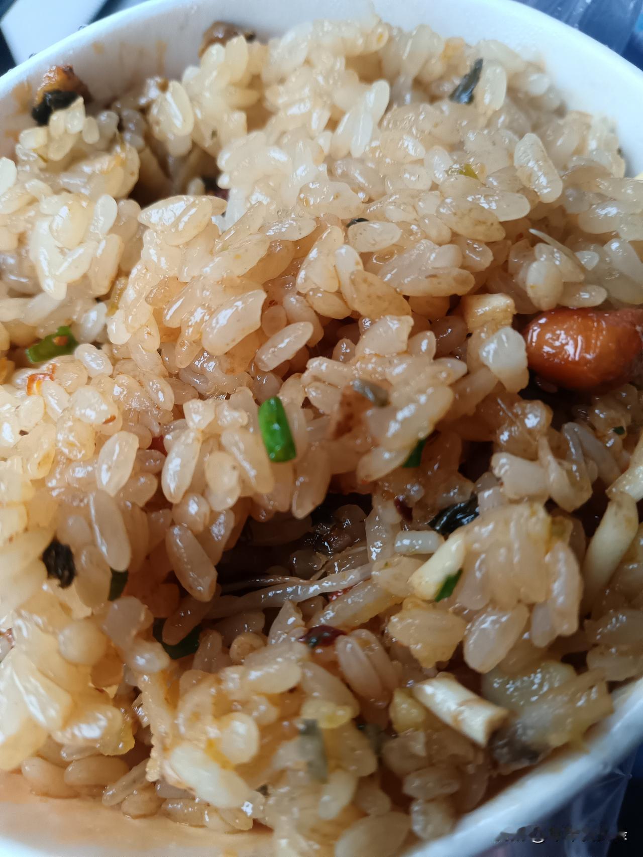 还是喜欢我们的中餐，中餐才能解决我们一日三餐的温饱，人间烟火藏于中式佳肴，鲜醇入