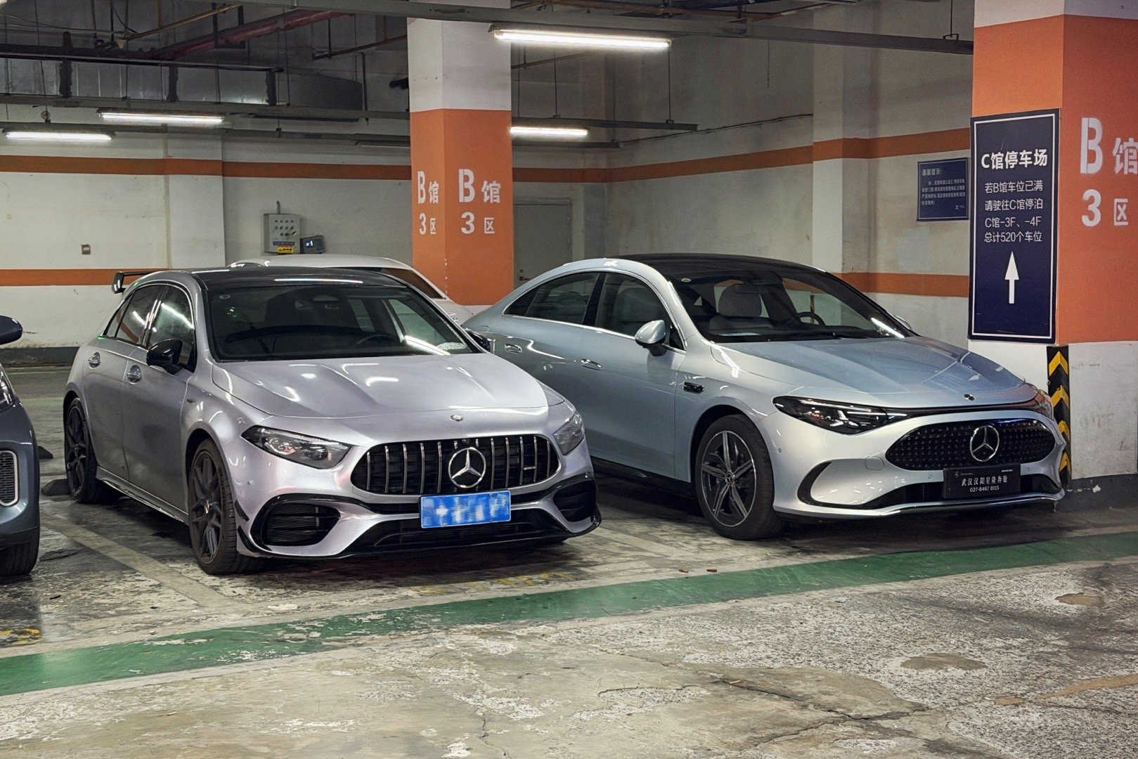 超级忙碌一整天，刚才极限时间去机场✈️，一对儿A里还是选了纯电CLA出门。有一说