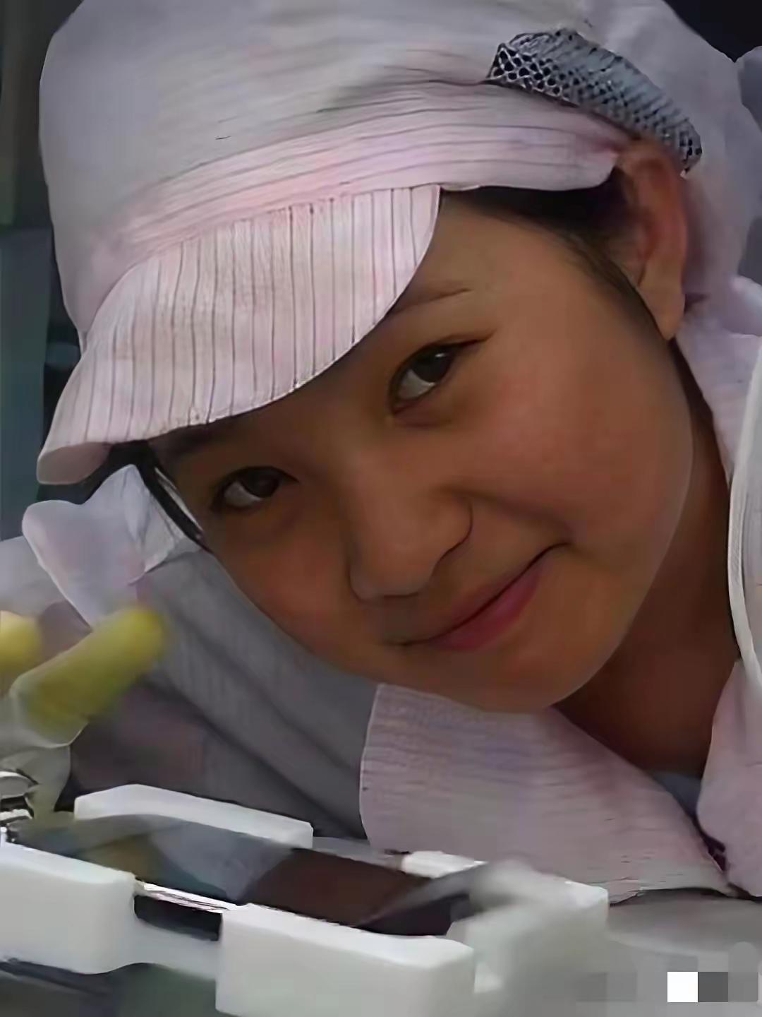 谁还记得这个女孩，
那个时候，来自农村的妹子能支起一片天，
那个时候，某工厂带来