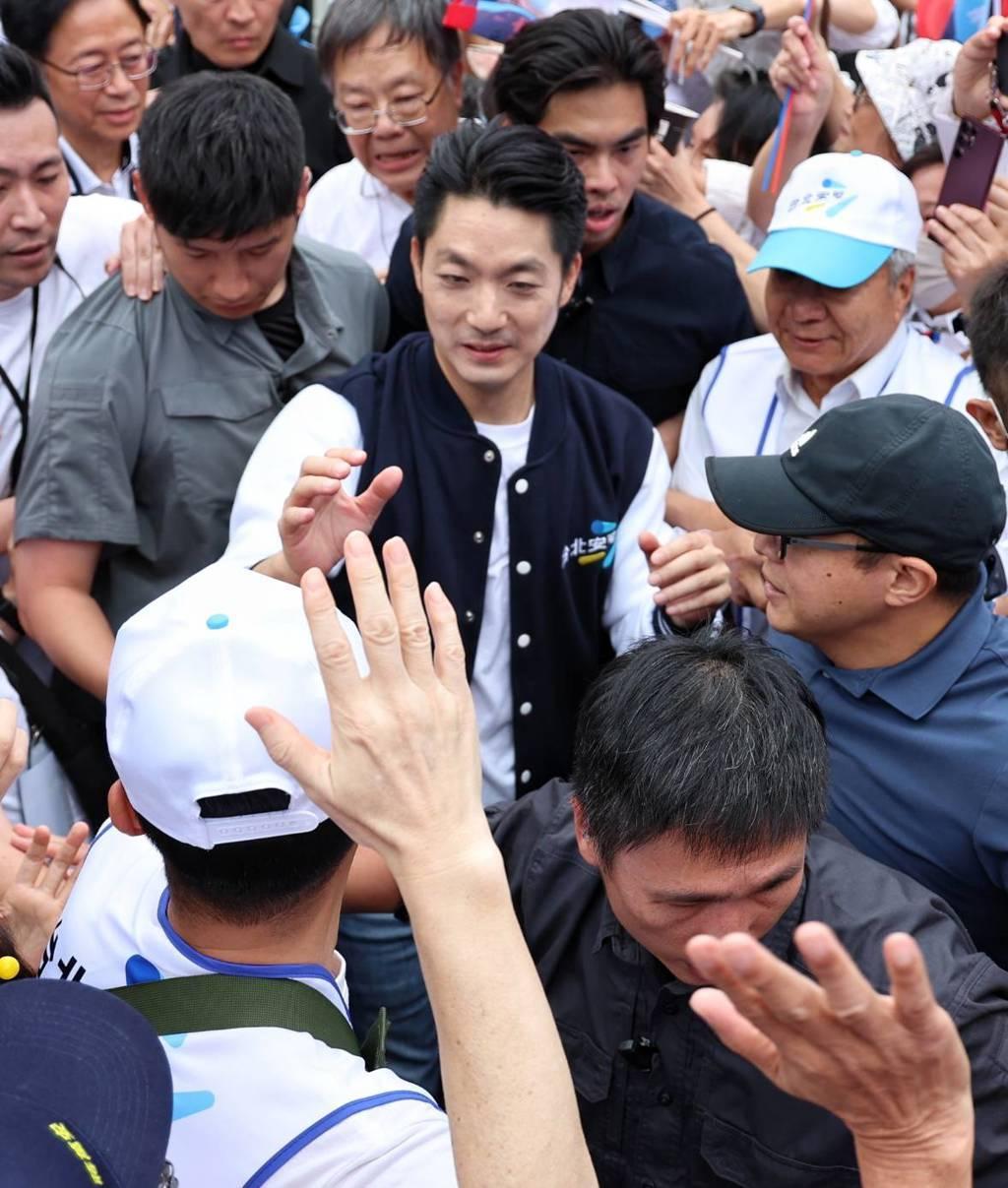 自评蓝营支持者较慢热 蒋万安集结蓝白大咖：我们打团体仗
2026九合一选举进入3
